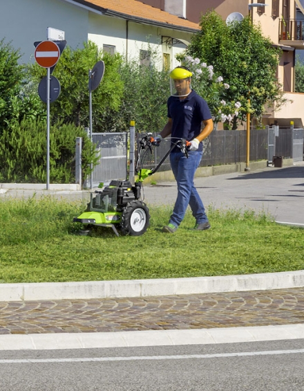 Grillo HWT 700 Supertrac